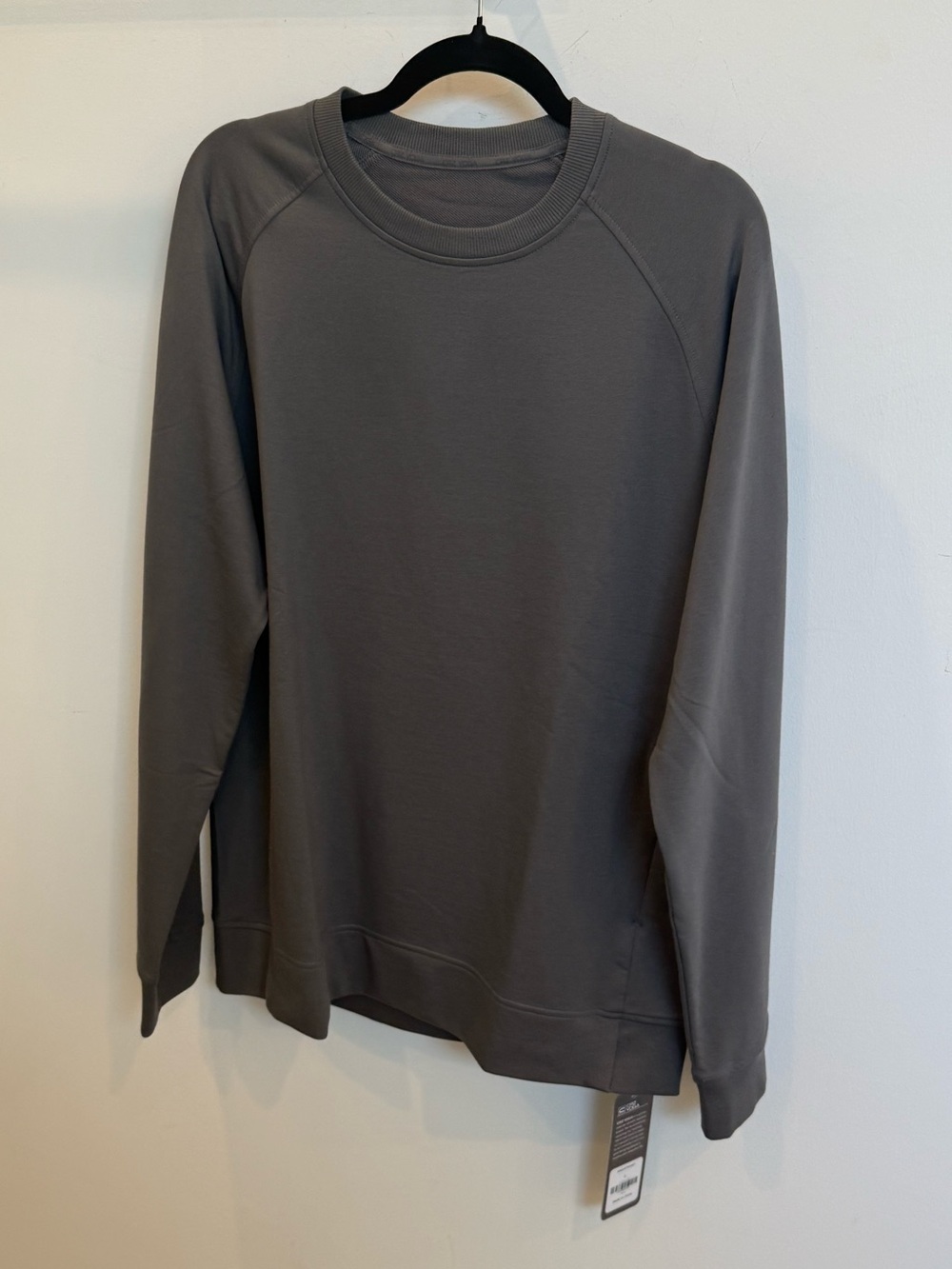 CRZ YOGA Men's Crewneck Sweatshirt - Charcoal Gray